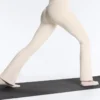 2 perechi de Șosete din amestec de poliamidă pentru yoga și pilates, cu benzi duble 2 perechi de Șosete din amestec de poliamidă pentru yoga și pilates, cu benzi duble