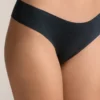 5 chiloți brazilieni din amestec de poliamidă tăiate cu laser 5 chiloți brazilieni din amestec de poliamidă tăiate cu laser