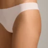 5 tanga invizibilă din amestec de poliamidă tăiată cu laser 5 tanga invizibilă din amestec de poliamidă tăiată cu laser