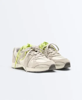 Adidași de alergare cu profil redus
