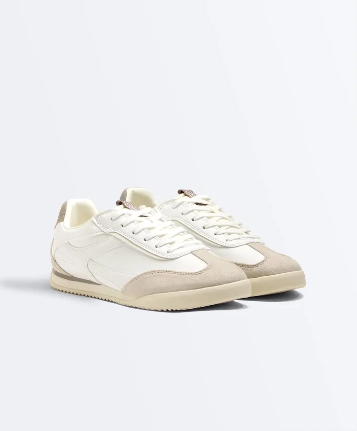 Adidași în stil retro Adidași în stil retro