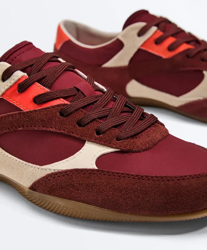 Adidași în stil retro Adidași în stil retro