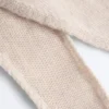 Bandana tricotată din 90% lână și 10% cașmir Bandana tricotată din 90% lână și 10% cașmir