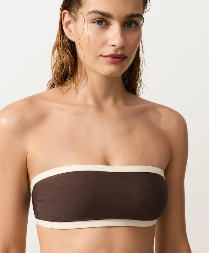 Bikini bandeau cu bordură contrastantă Bikini bandeau cu bordură contrastantă