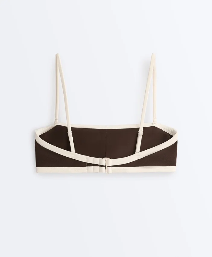 Bikini bandeau cu bordură contrastantă Bikini bandeau cu bordură contrastantă