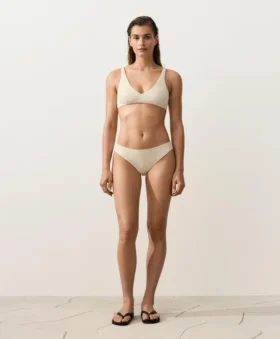 Bikinis cu guler încrețit