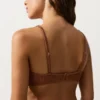 Bikinis cu guler încrețit Bikinis cu guler încrețit