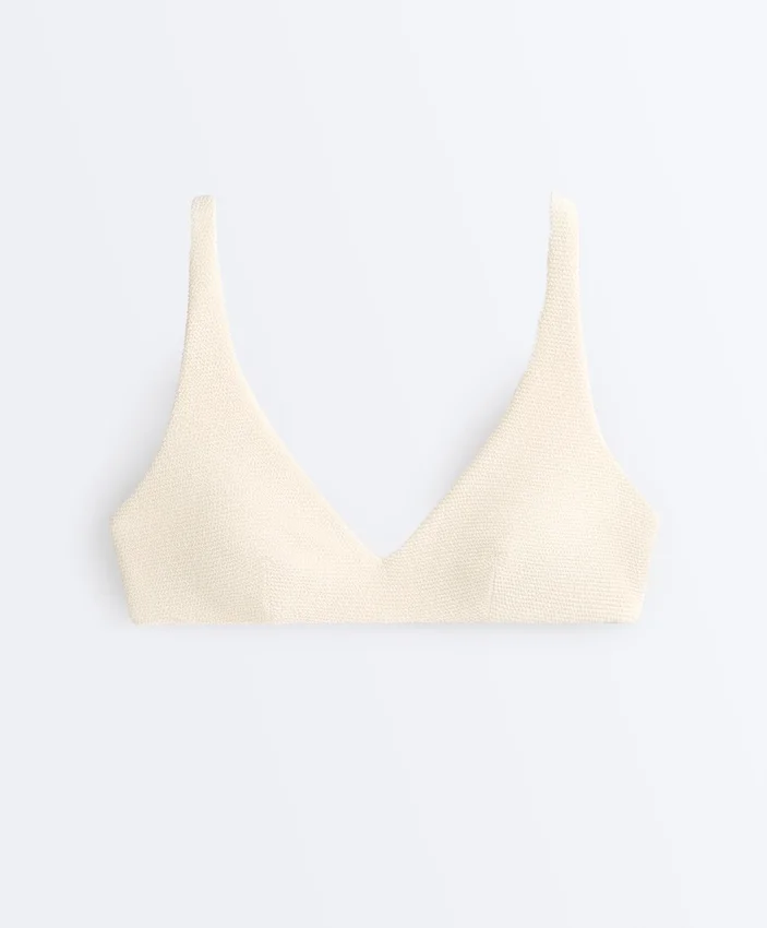 Bikinis cu guler încrețit Bikinis cu guler încrețit