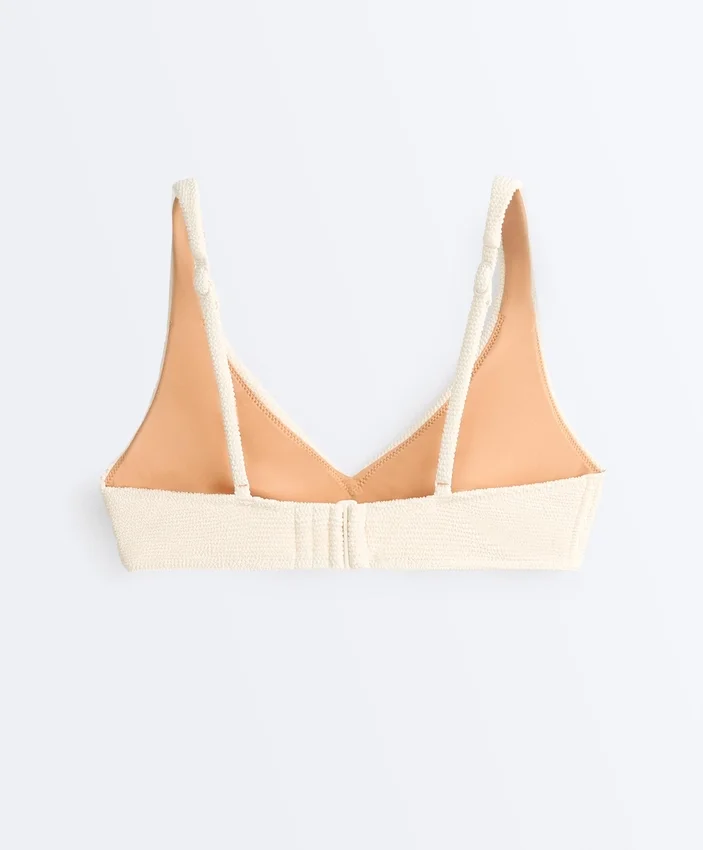 Bikinis cu guler încrețit Bikinis cu guler încrețit