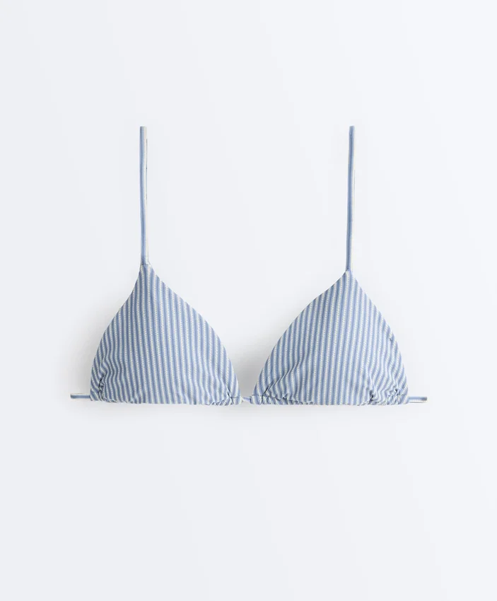 Bikinis triunghiulare cu dungi texturate Bikinis triunghiulare cu dungi texturate