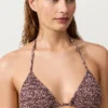 Bikinis triunghiuliari cu smocuri Bikinis triunghiuliari cu smocuri