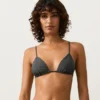 Bikinis triunghiuliari din jacquard cu efect spălat Bikinis triunghiuliari din jacquard cu efect spălat