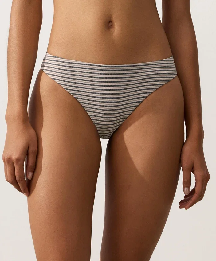 Chiloți clasici de bikini cu dungi Chiloți clasici de bikini cu dungi