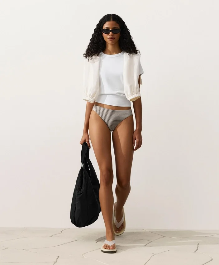 Chiloți clasici de bikini cu dungi Chiloți clasici de bikini cu dungi
