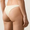 Chiloți de bikini brazilian cu decupaj în U și țesătură șifonată Chiloți de bikini brazilian cu decupaj în U și țesătură șifonată