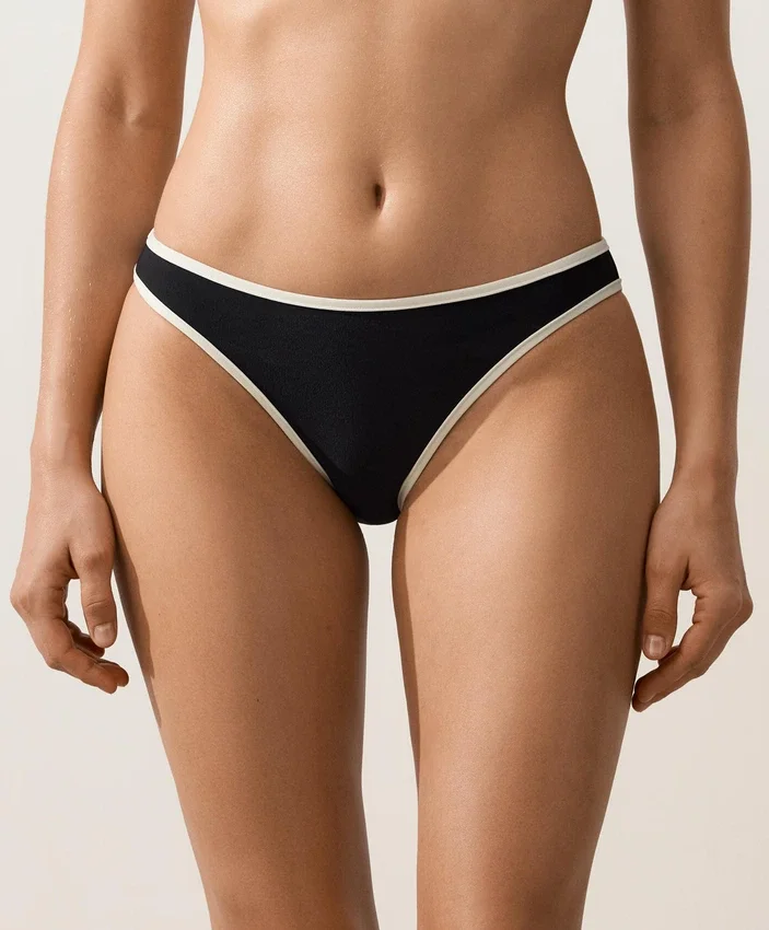 Chiloți de bikini clasici cu bordură contrastantă Chiloți de bikini clasici cu bordură contrastantă