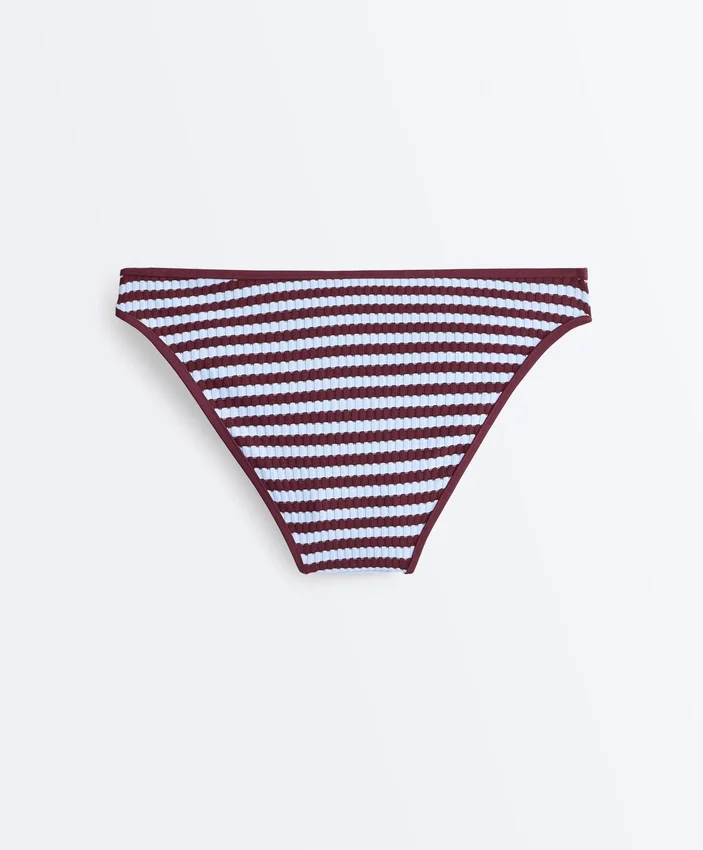 Chiloți de bikini clasici cu dungi texturate Chiloți de bikini clasici cu dungi texturate