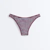 Chiloți de bikini cu acoperire medie, cu decupaj în U și dungi texturate Chiloți de bikini cu acoperire medie, cu decupaj în U și dungi texturate