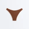 Chiloți de bikini cu acoperire medie, decupaj în U și țesătură șifonată Chiloți de bikini cu acoperire medie, decupaj în U și țesătură șifonată