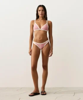 Chiloți de bikini cu decupaj în U și acoperire medie, cu bordură contrastantă Chiloți de bikini cu decupaj în U și acoperire medie, cu bordură contrastantă