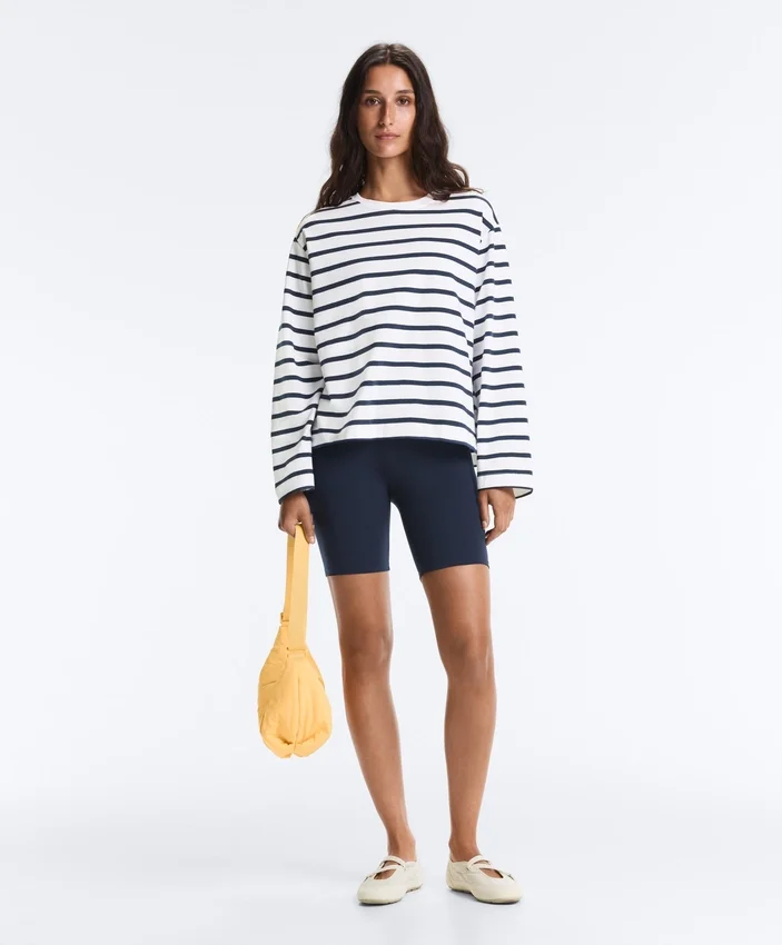 Cămășă boxy oversize din amestec de bumbac, cu mâneci lungi și imprimeu cu dungi Cămășă boxy oversize din amestec de bumbac, cu mâneci lungi și imprimeu cu dungi