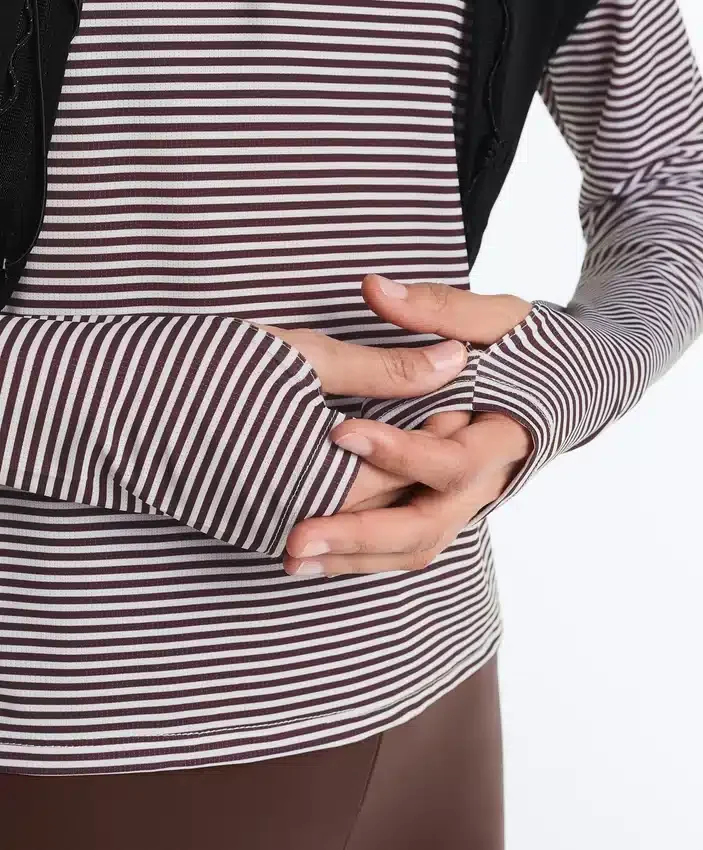Cămășă tehnică cu mâneci lungi, cu dungi Cămășă tehnică cu mâneci lungi, cu dungi