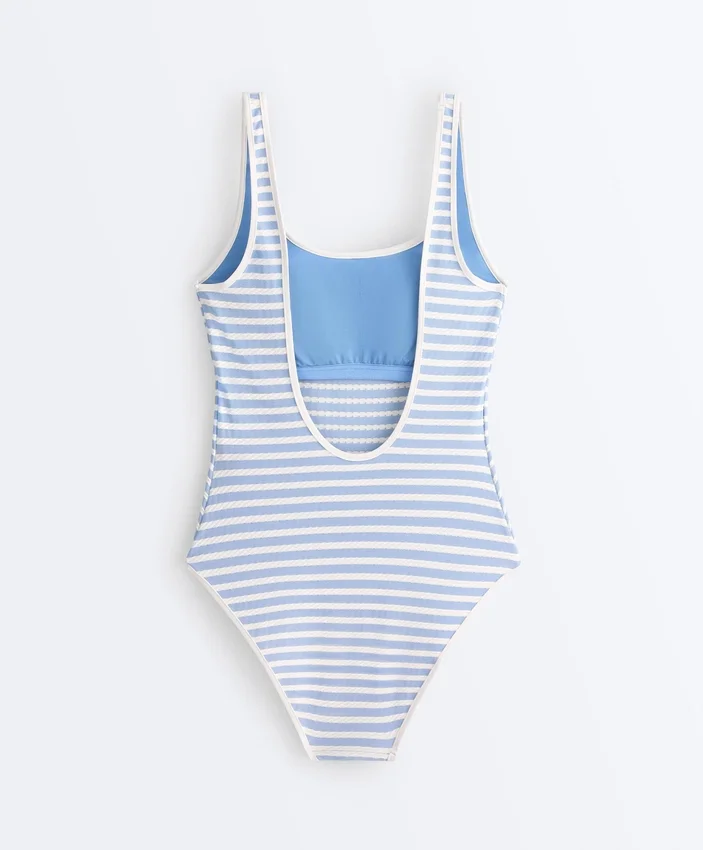 Costume de baie cu guler rotund și dungi texturate Costume de baie cu guler rotund și dungi texturate