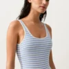 Costume de baie cu guler rotund și dungi texturate Costume de baie cu guler rotund și dungi texturate