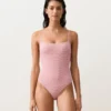 Costume de baie cu guler rotund în dungi Costume de baie cu guler rotund în dungi