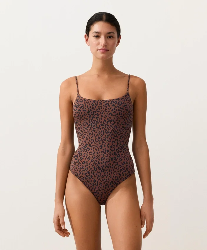 Costume de baie cu imprimeu leopard Costume de baie cu imprimeu leopard