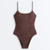 Costume de baie cu imprimeu leopard Costume de baie cu imprimeu leopard