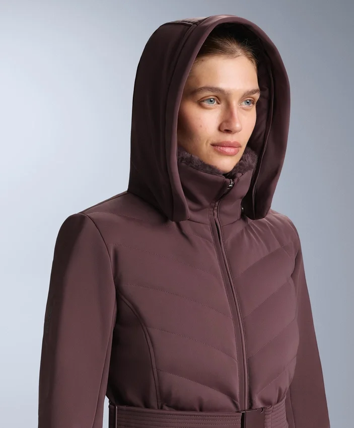Geci de schi Primaloft® rezistentă la apă, cu croială super-ajustată Geci de schi Primaloft® rezistentă la apă, cu croială super-ajustată