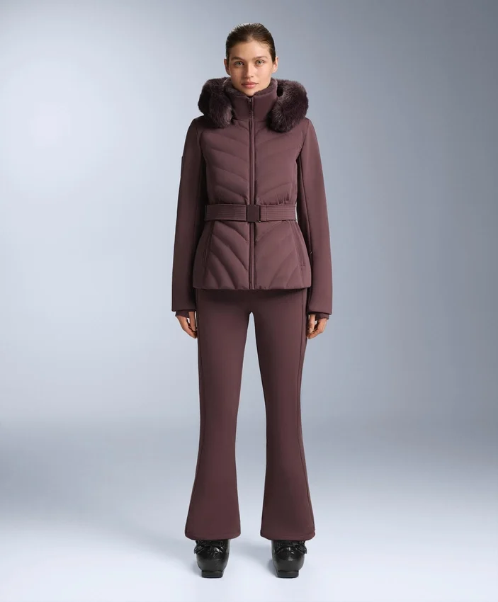 Pantaloni de schi evazați, elastici și rezistenți la apă Pantaloni de schi evazați, elastici și rezistenți la apă
