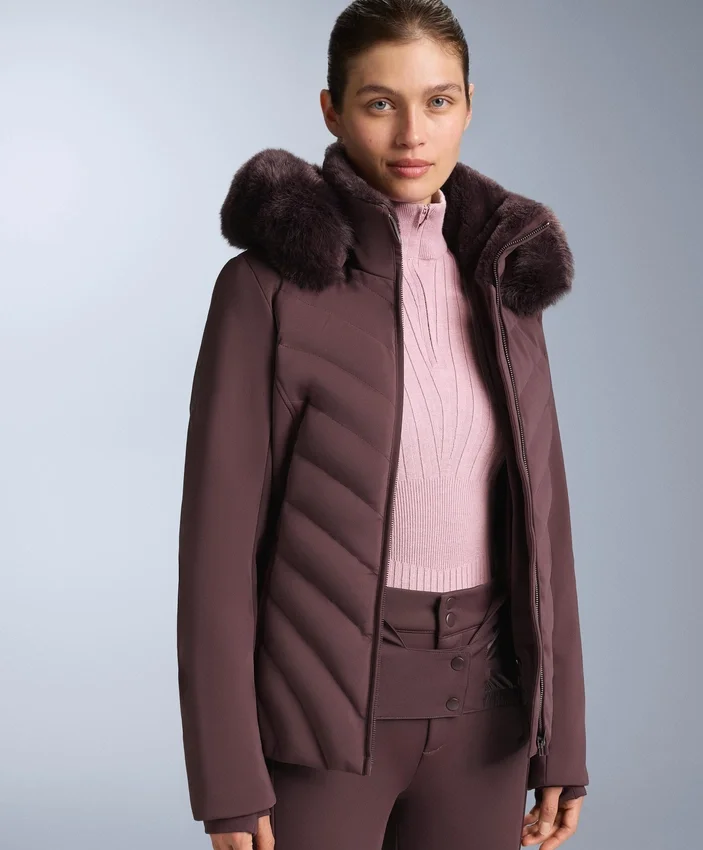 Geci de schi Primaloft® rezistentă la apă, cu croială super-ajustată Geci de schi Primaloft® rezistentă la apă, cu croială super-ajustată