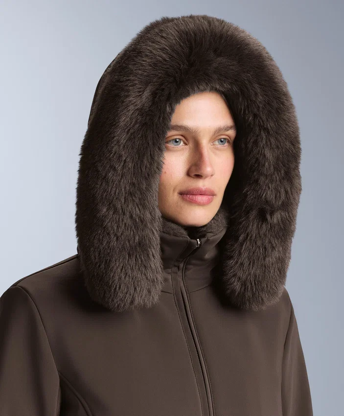 Geci de schi Primaloft® rezistentă la apă, cu croială super-slim Geci de schi Primaloft® rezistentă la apă, cu croială super-slim
