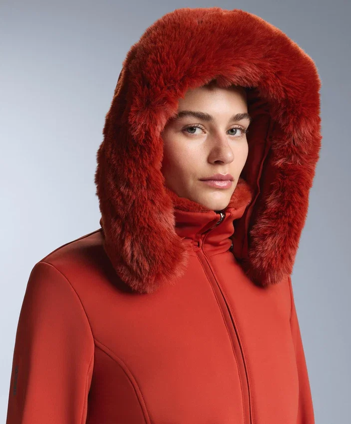 Geci de schi Primaloft® rezistentă la apă, cu croială super-slim Geci de schi Primaloft® rezistentă la apă, cu croială super-slim