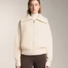 Geci din tricot cu guler înalt Geci din tricot cu guler înalt