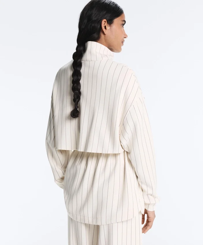 Geci lungi cu dungi, talie ajustabilă și material modal Soft Touch Geci lungi cu dungi, talie ajustabilă și material modal Soft Touch