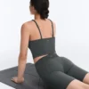 Maiou Comfortlux cu bretele încrucișate Maiou Comfortlux cu bretele încrucișate