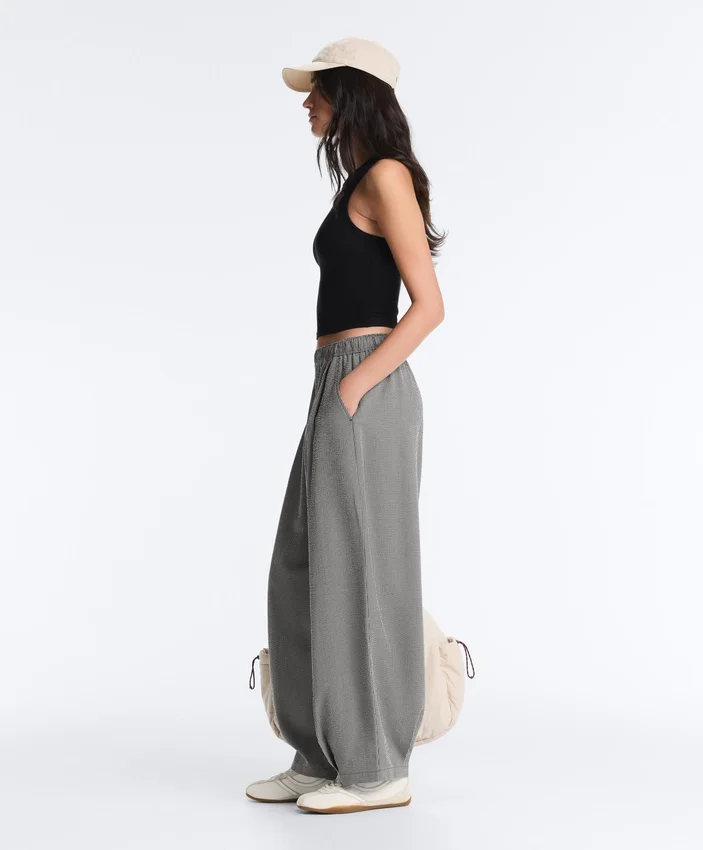 Pantaloni balon din amestec de lyocell cu imprimeu gingham Pantaloni balon din amestec de lyocell cu imprimeu gingham
