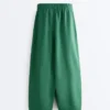 Pantaloni balon din amestec de lyocell și 24% in, cu cusături Pantaloni balon din amestec de lyocell și 24% in, cu cusături