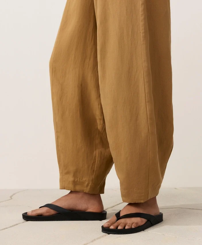 Pantaloni balon din amestec de lyocell și 24% in, cu cusături Pantaloni balon din amestec de lyocell și 24% in, cu cusături