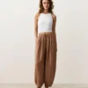 Pantaloni balon din in 100% cu imprimeu în dungi Pantaloni balon din in 100% cu imprimeu în dungi