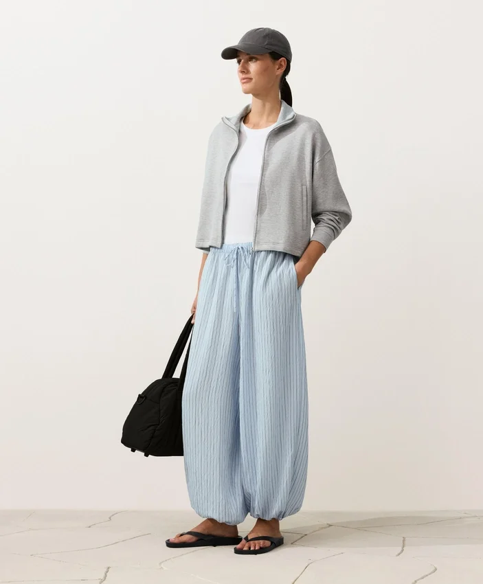 Pantaloni bloomer cu dungi din amestec de modal Pantaloni bloomer cu dungi din amestec de modal