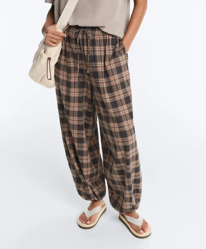 Pantaloni bloomer din amestec de bumbac cu imprimeu în carouri Pantaloni bloomer din amestec de bumbac cu imprimeu în carouri