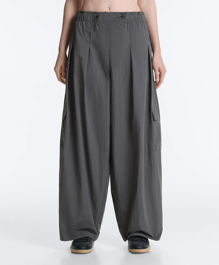 Pantaloni cargo in nailon hidrofug Pantaloni cargo in nailon hidrofug