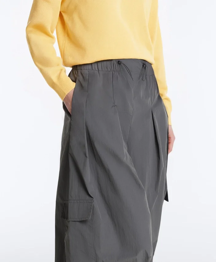 Pantaloni cargo in nailon hidrofug Pantaloni cargo in nailon hidrofug