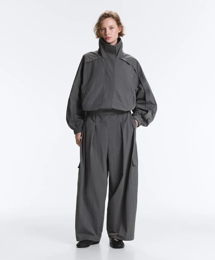 Pantaloni cargo in nailon hidrofug Pantaloni cargo in nailon hidrofug