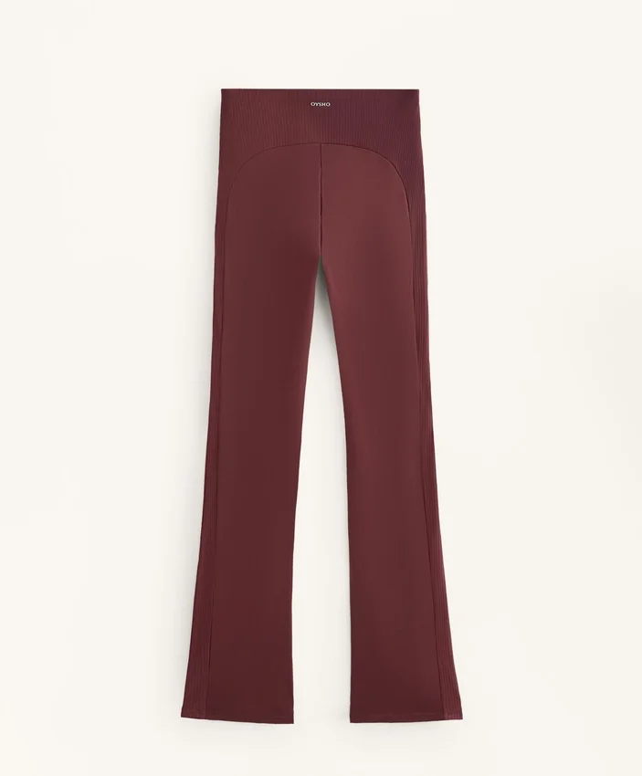 Pantaloni Comfortlux cu talie înaltă și croi evazat Pantaloni Comfortlux cu talie înaltă și croi evazat