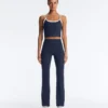 Pantaloni Comfortlux cu talie înaltă și croi evazat Pantaloni Comfortlux cu talie înaltă și croi evazat